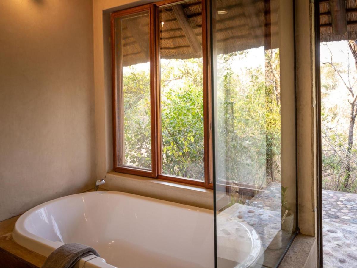 Shimungwe Lodge, Thornybush Game Reserve Hoedspruit Ngoại thất bức ảnh